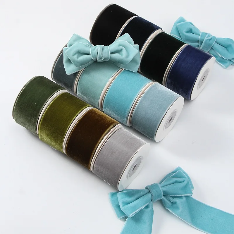 Klassisches 5 Yards 6 mm-38 mm – Velvet Ribbon Roll Bewertung und Preis