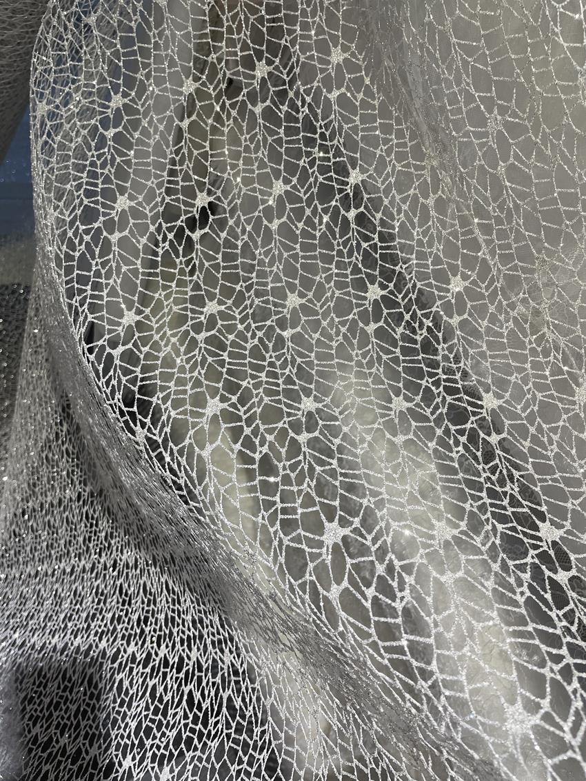 Weißer Glitzer, glänzend, unre – Crystal Mesh Fabric Bewertung und Preis